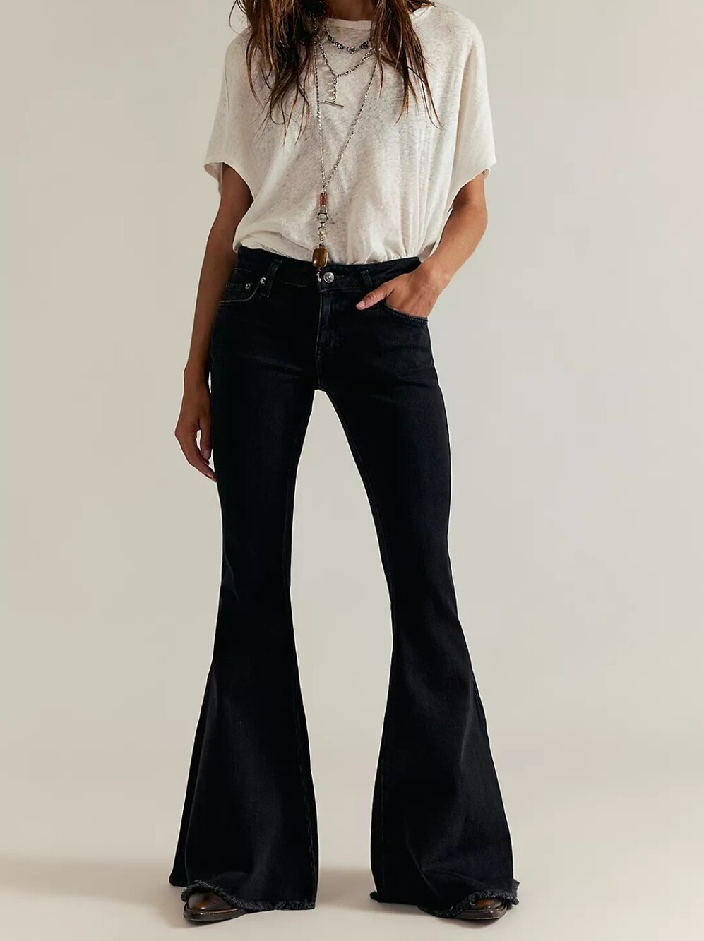 We The Free By Free People Emre Low-Rise Flare Jeans In Black Orchid Sz 26
